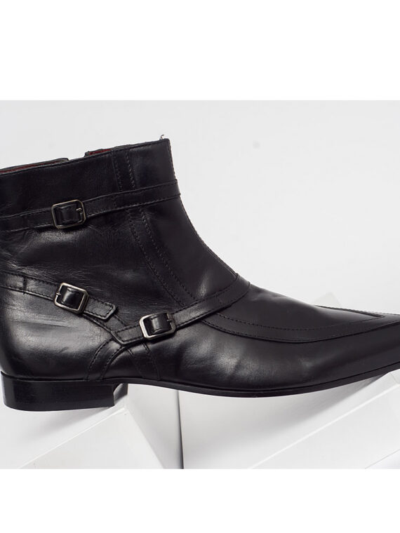 Chelsea Boots with Zip